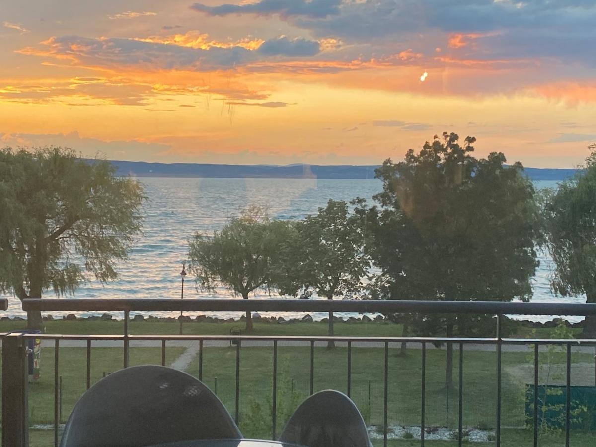 Silver Coast Apartman Siofok Bagian luar foto